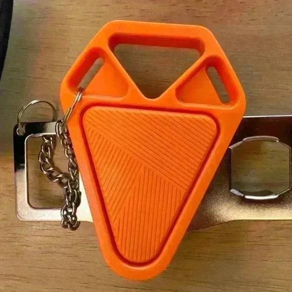 Portable Door Lock 2 pack - Picture 2 of 6